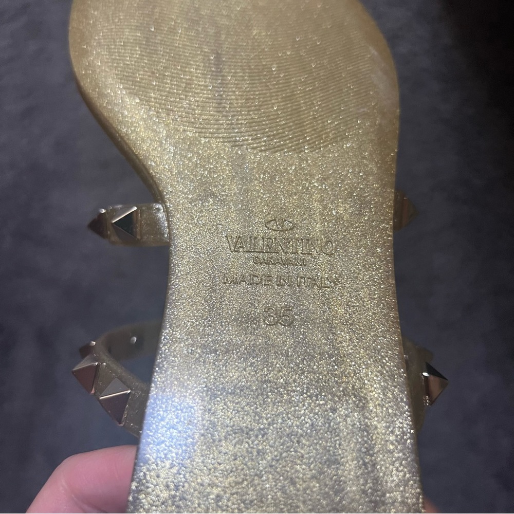 Valentino Rockstud Flat Rubber Jelly Thong Sandal - Picture 3 of 5